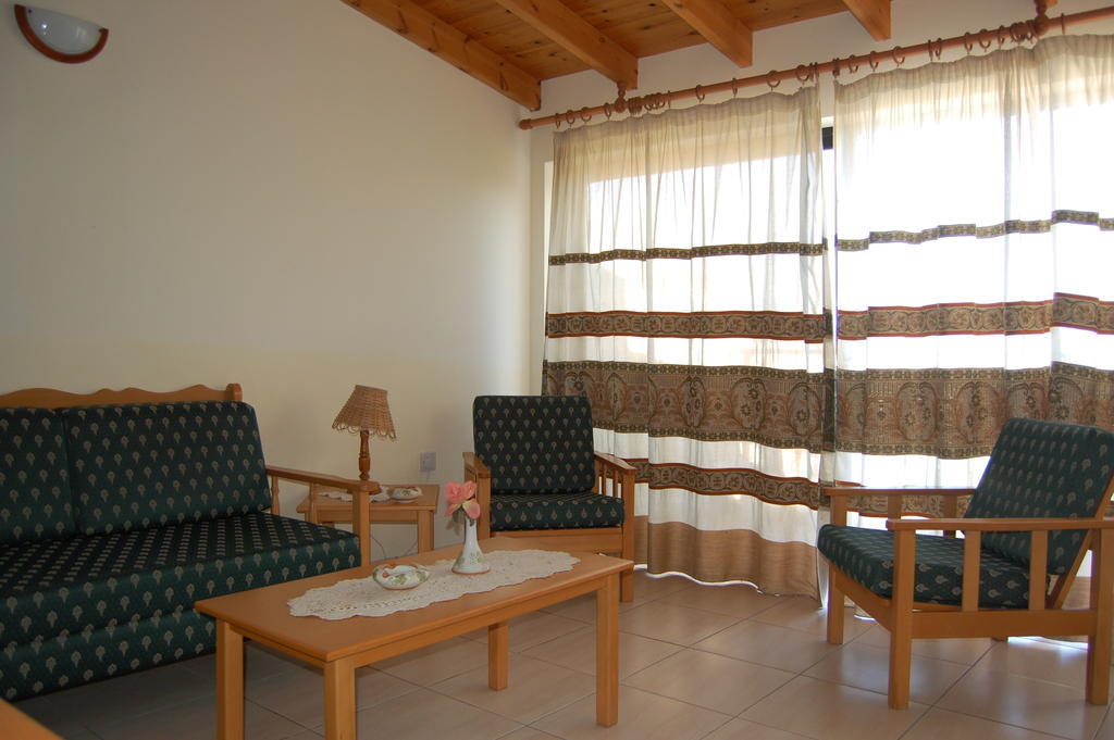 Nicos & Olympia Apartments Polis Kamer foto